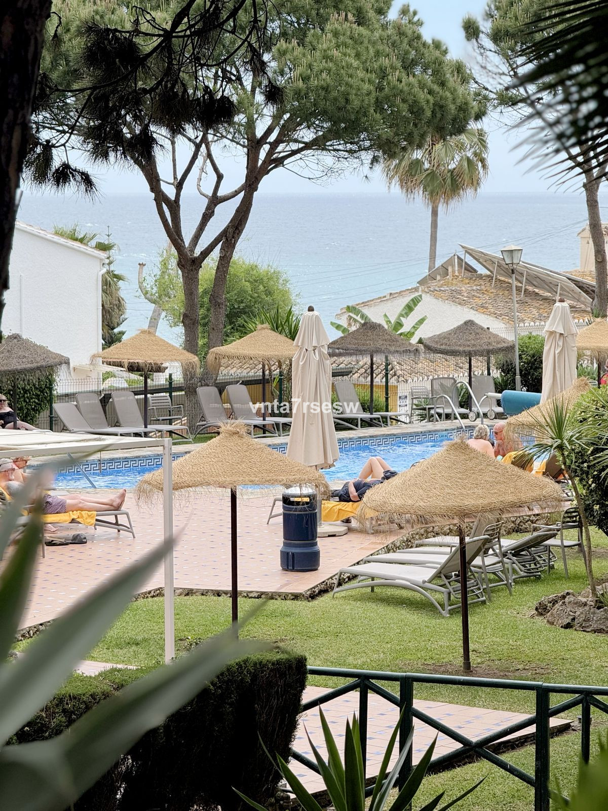 Bovenverdieping Appartement in Calahonda-44