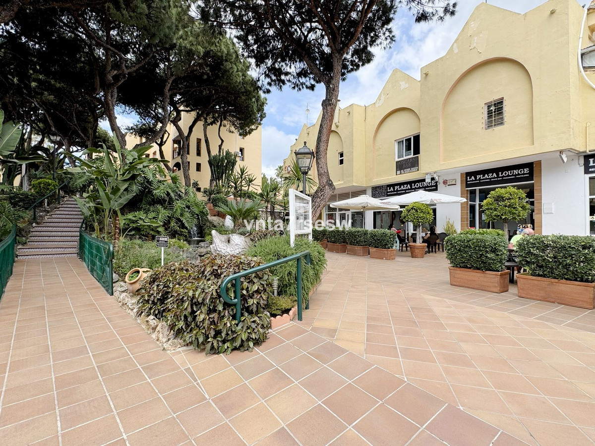 Bovenverdieping Appartement in Calahonda-48