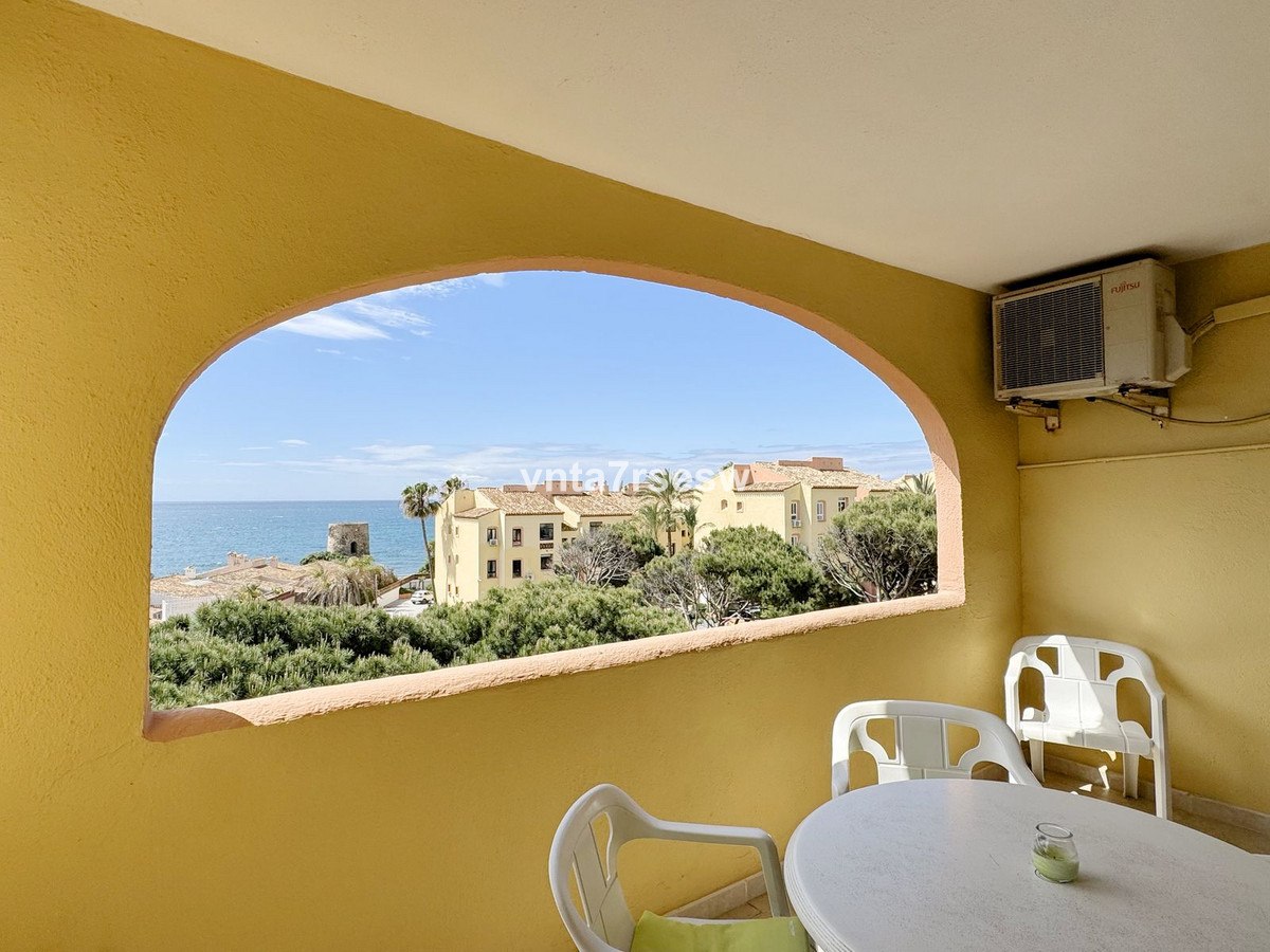Bovenverdieping Appartement in Calahonda-7