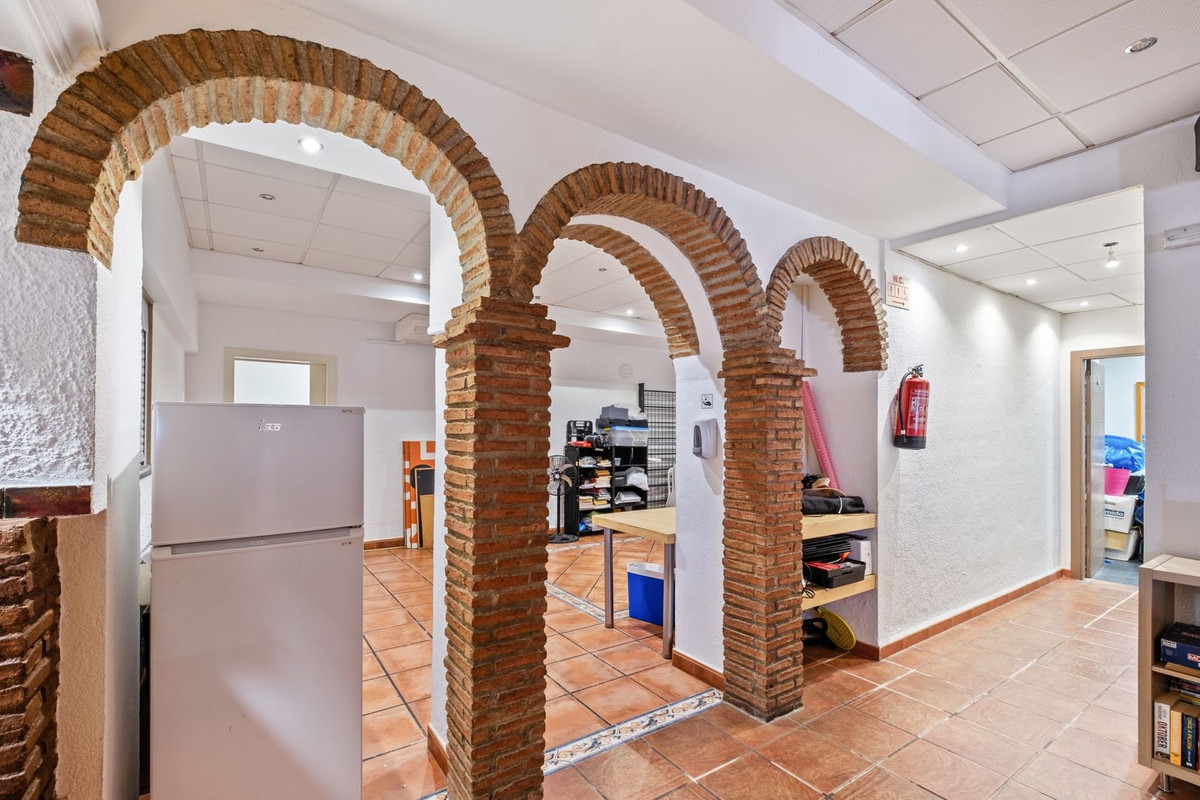 Appartement te koop in Calahonda | 0 slaapkamers H5036314