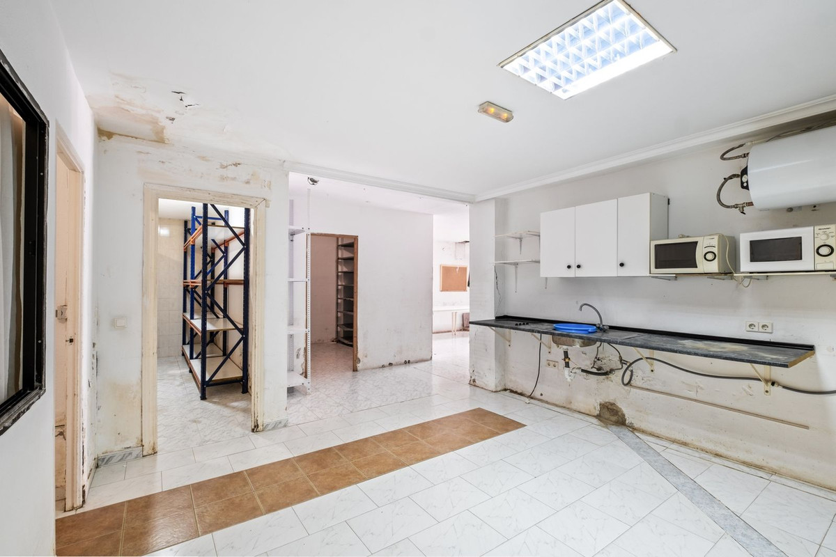 Appartement te koop in Calahonda | 0 slaapkamers H5036314