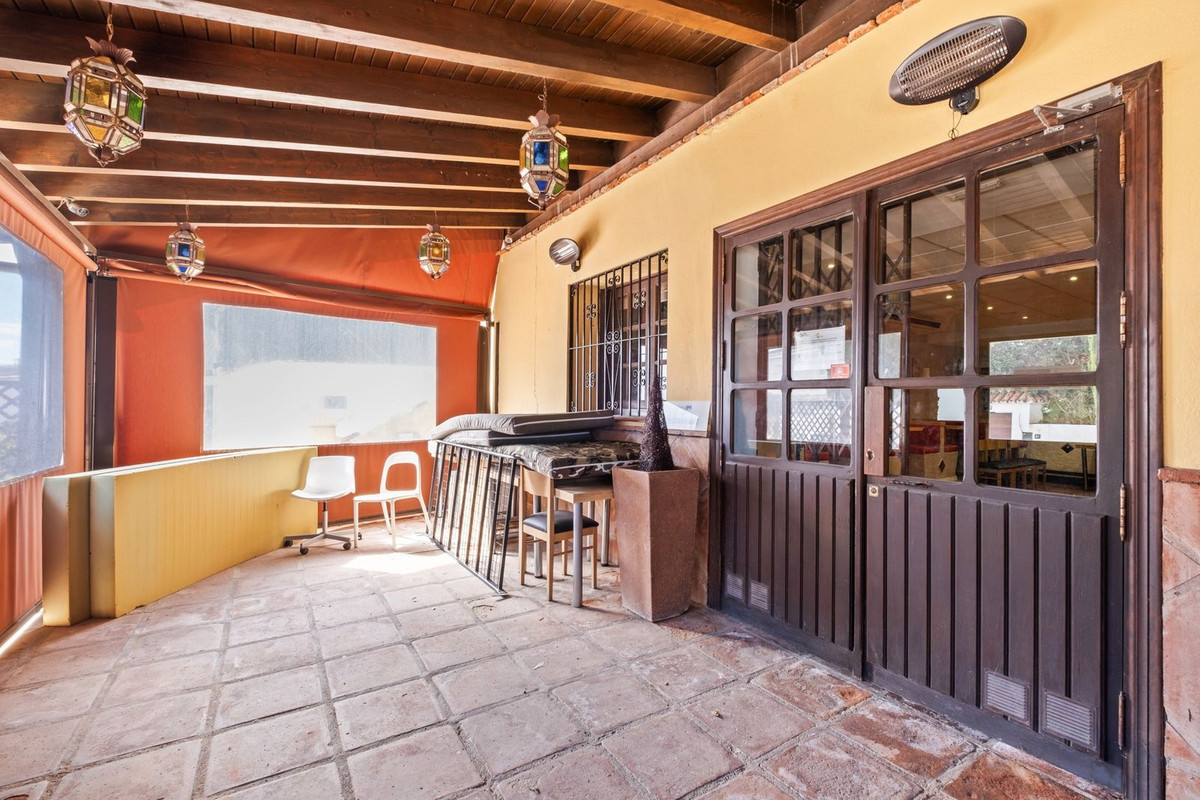 Appartement te koop in Calahonda | 0 slaapkamers H5036314