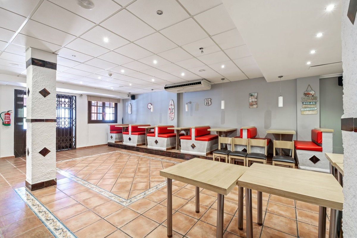 Appartement te koop in Calahonda | 0 slaapkamers H5036314