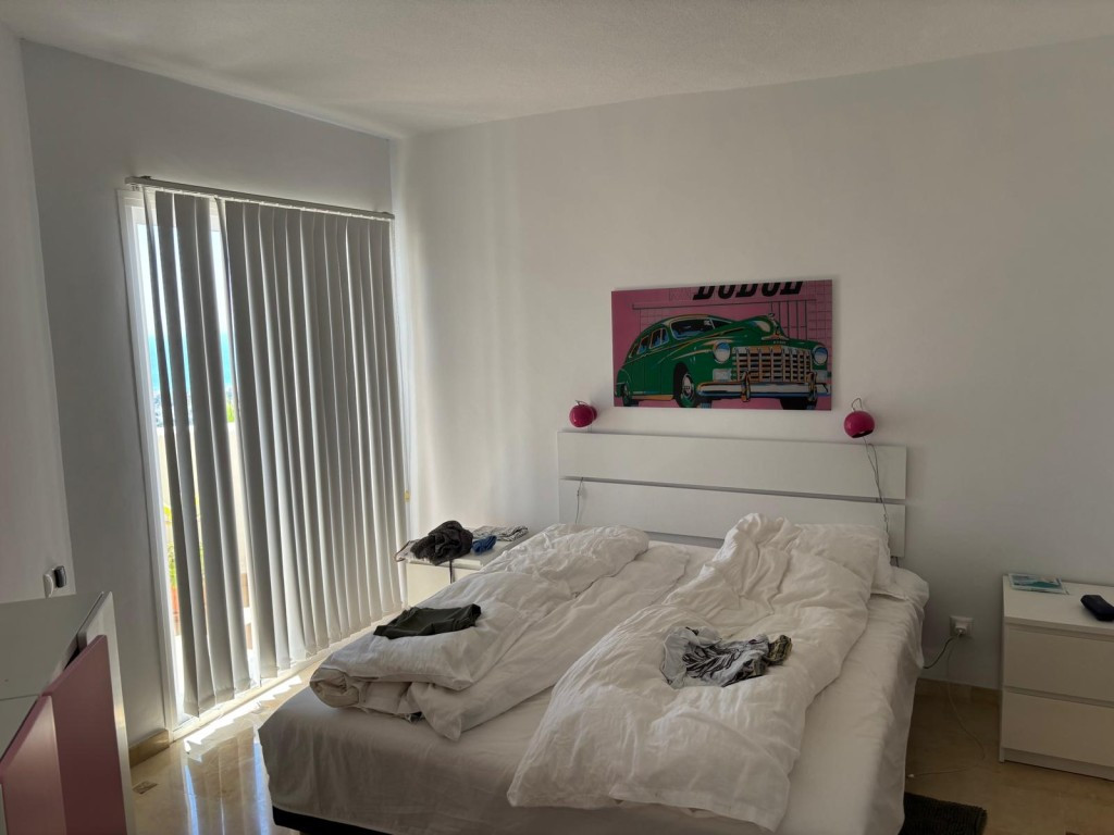 Penthouse te koop in Calahonda | 2 slaapkamers H5042356