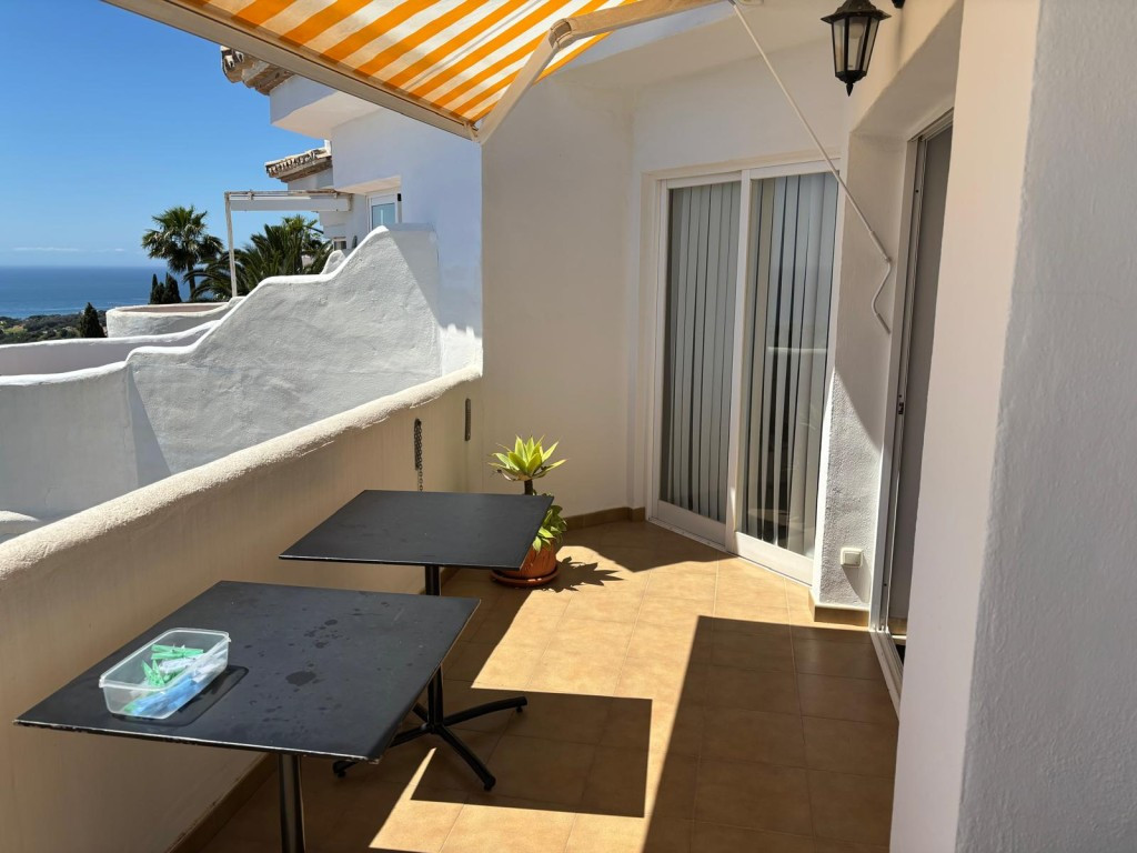 Penthouse te koop in Calahonda | 2 slaapkamers H5042356