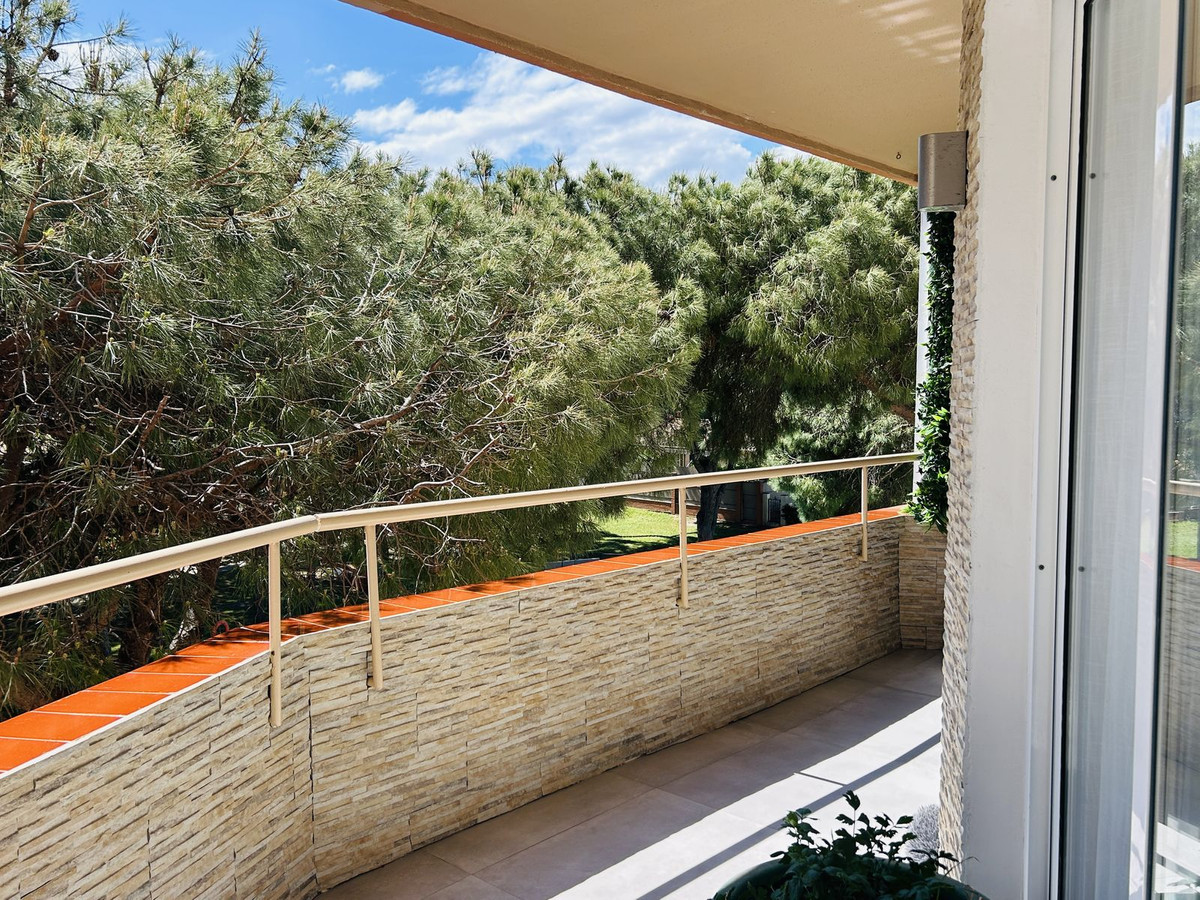 Tussenverdieping Appartement in Calahonda-10