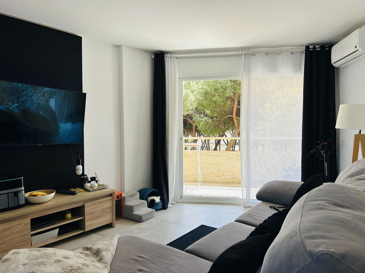 Tussenverdieping Appartement in Calahonda-3