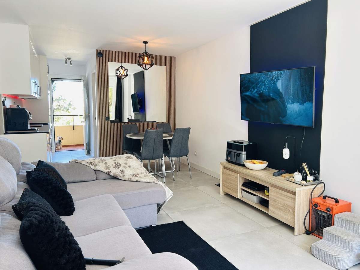 Tussenverdieping Appartement in Calahonda-7