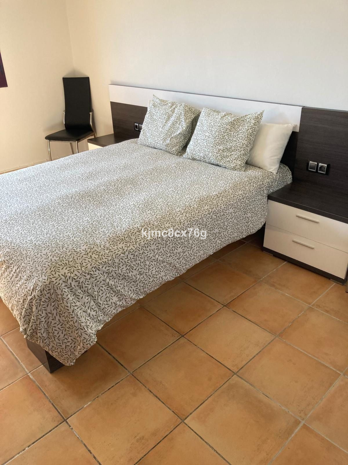 Duplex te koop in Calahonda | 2 slaapkamers H5045614