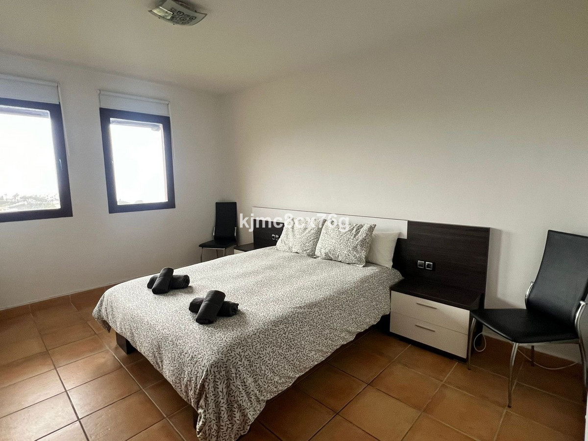Duplex te koop in Calahonda | 2 slaapkamers H5045614