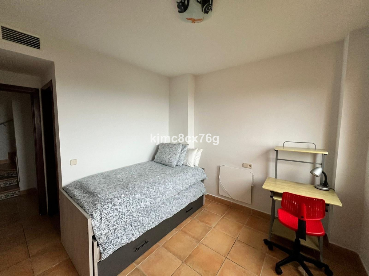 Duplex te koop in Calahonda | 2 slaapkamers H5045614