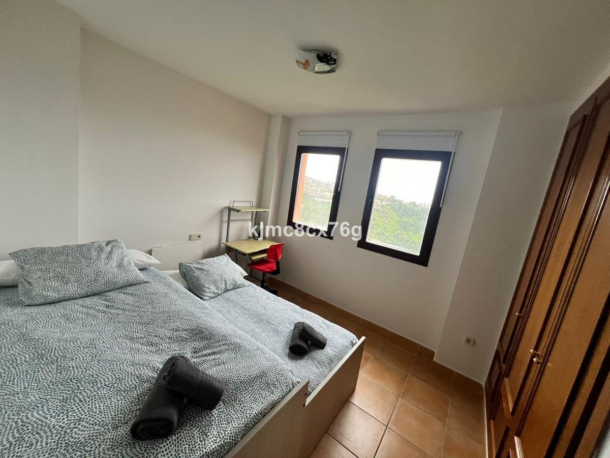 Duplex te koop in Calahonda | 2 slaapkamers H5045614