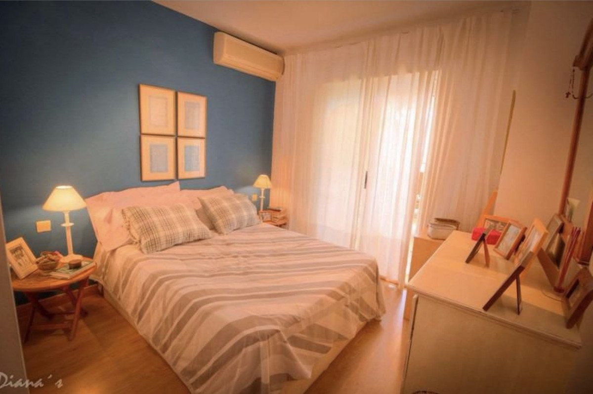 Penthouse Duplex in Calahonda-10