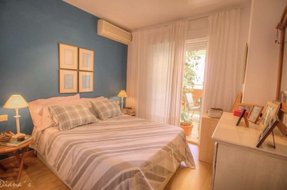 Penthouse Duplex in Calahonda-13