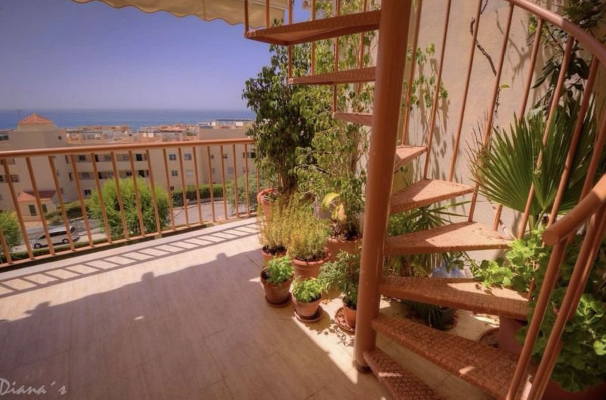 Penthouse Duplex in Calahonda-3