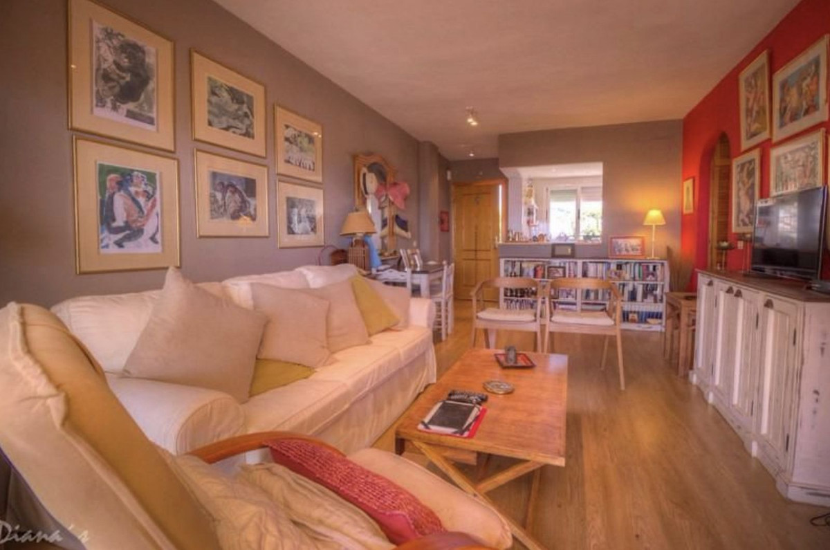 Penthouse Duplex in Calahonda-4