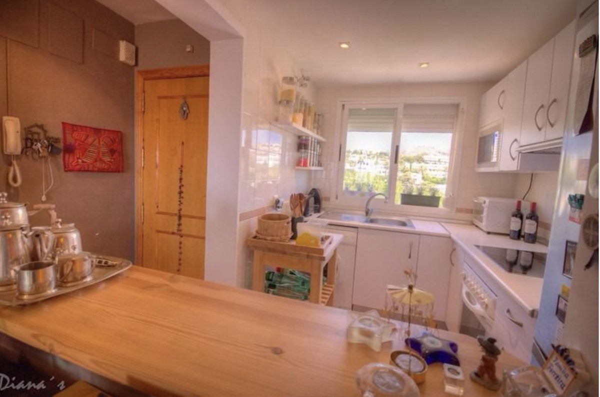 Penthouse Duplex in Calahonda-6