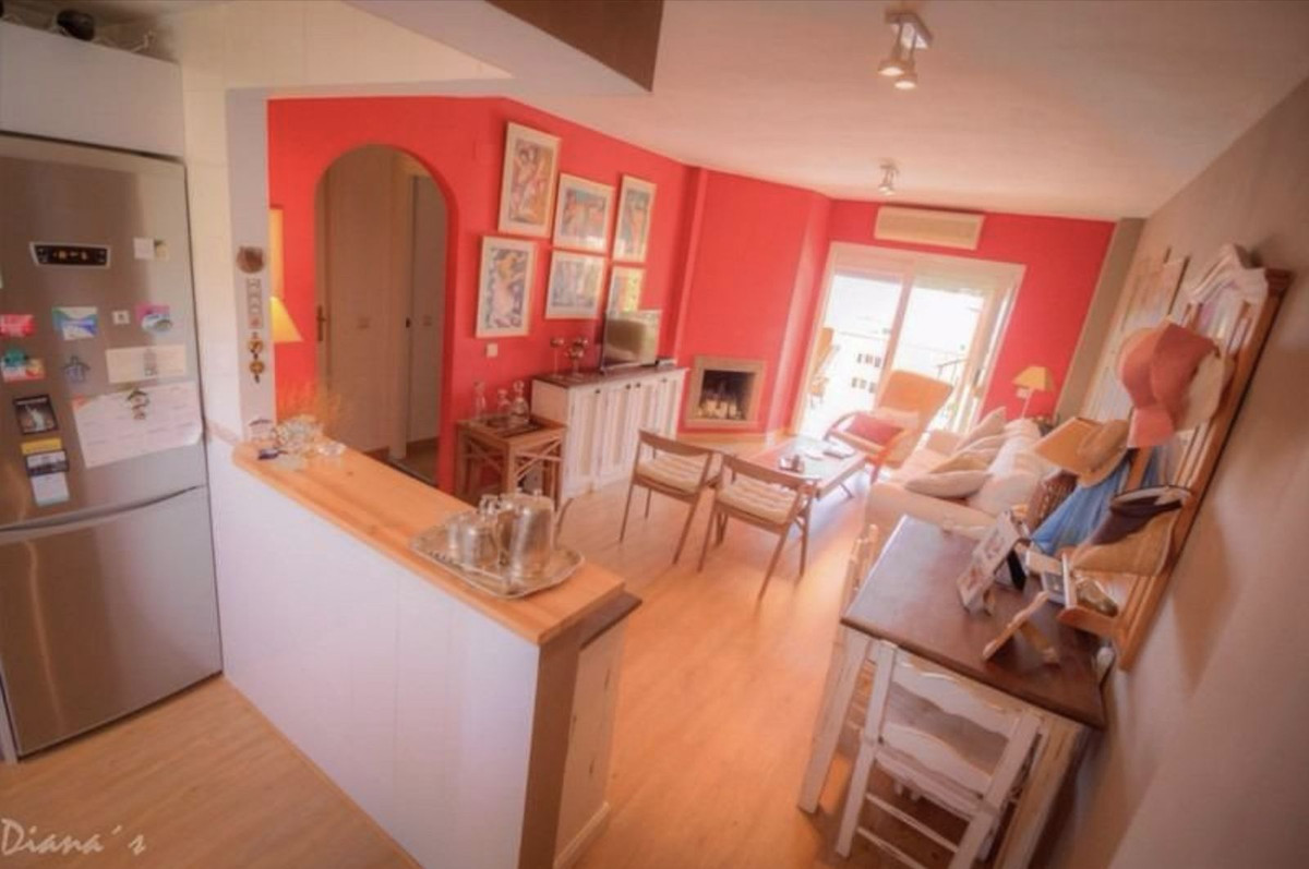 Penthouse Duplex in Calahonda-8
