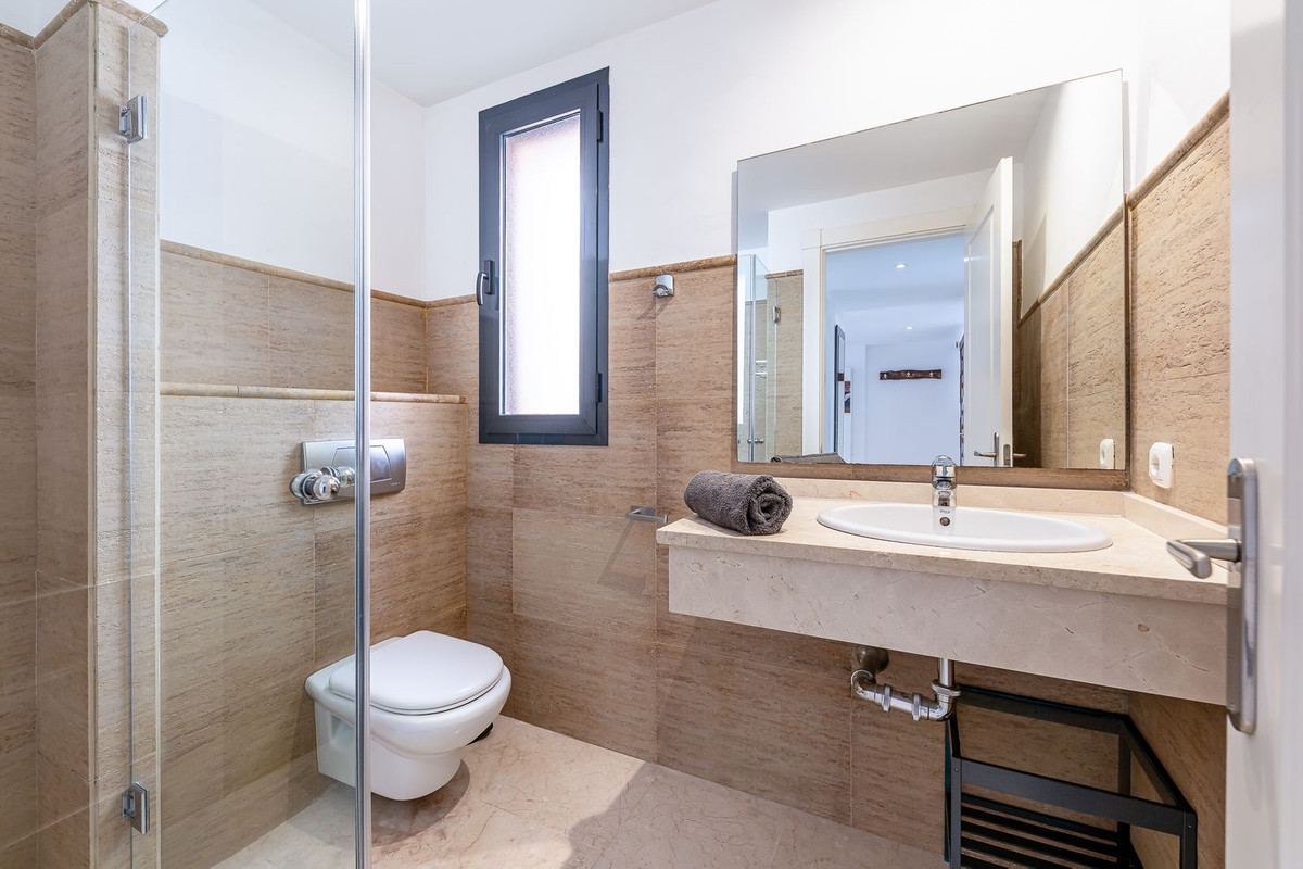 Begane grond appartement in Calahonda-17
