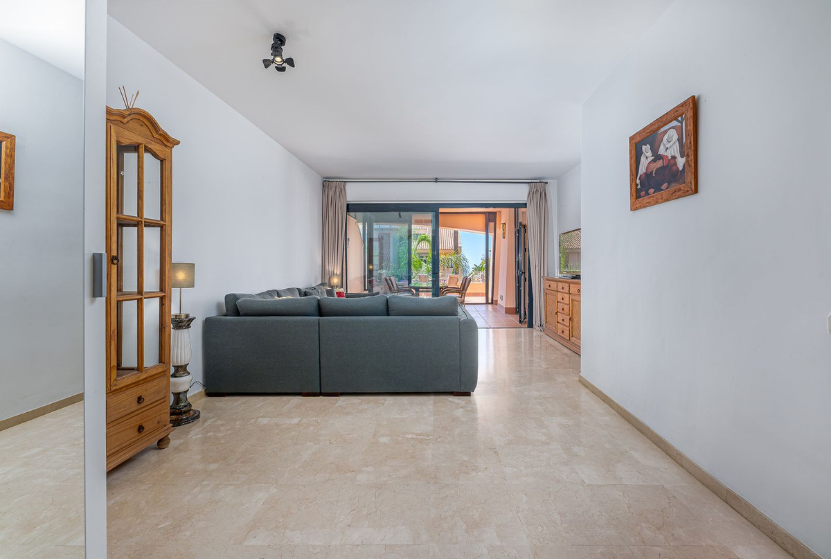 Begane grond appartement in Calahonda-2