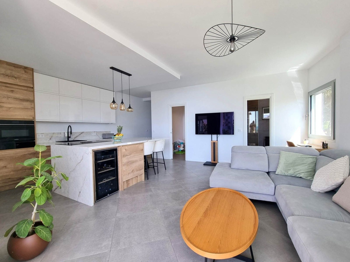 Tussenverdieping Appartement in Calahonda-2