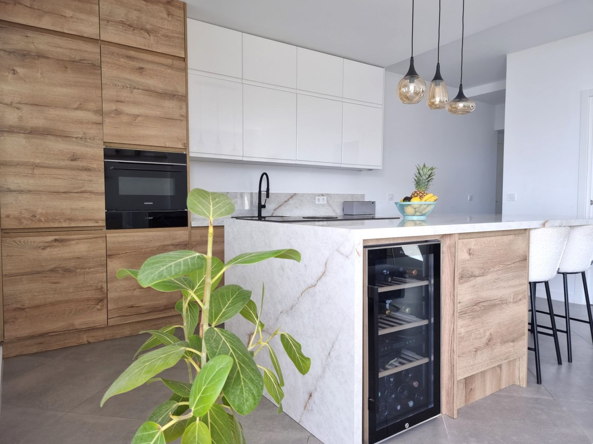 Tussenverdieping Appartement in Calahonda-5