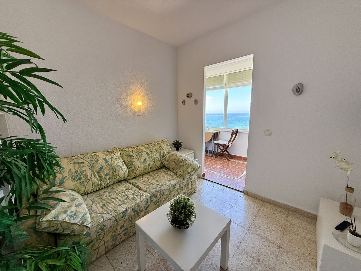Appartement te koop in Calahonda | 1 slaapkamers H5057626