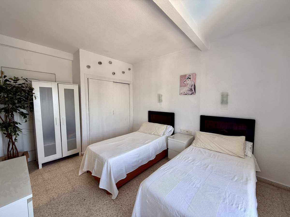 Appartement te koop in Calahonda | 1 slaapkamers H5057626