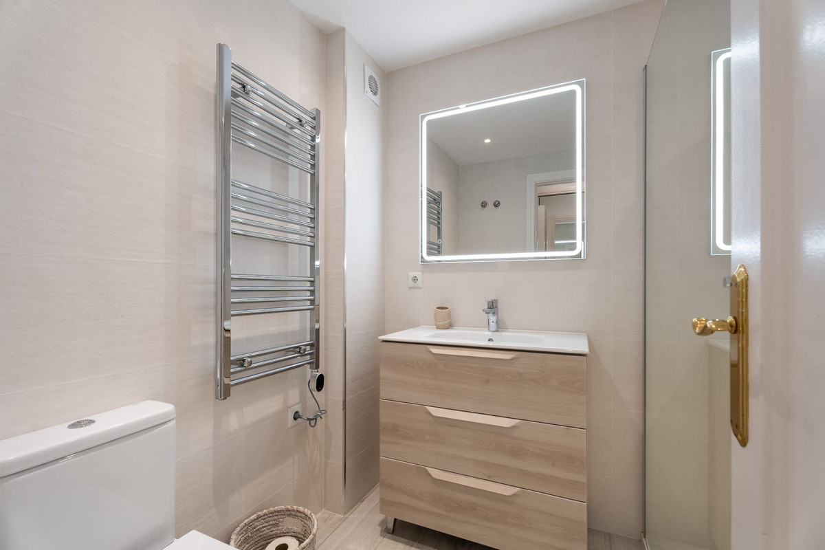 Appartement te koop in Calahonda | 3 slaapkamers H5058418