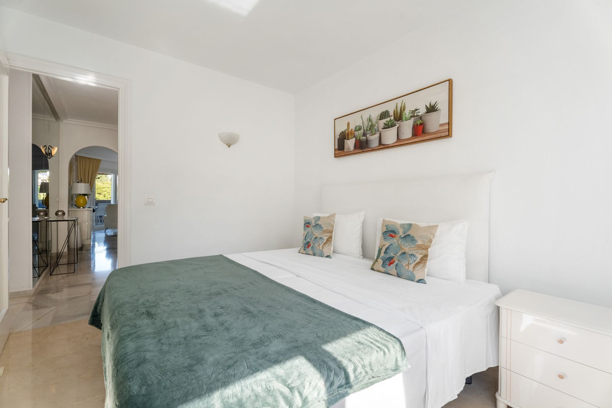 Appartement te koop in Calahonda | 3 slaapkamers H5058418