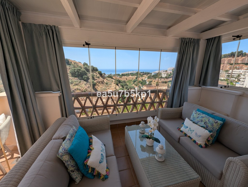 Penthouse te koop in Calahonda | 3 slaapkamers H5065261