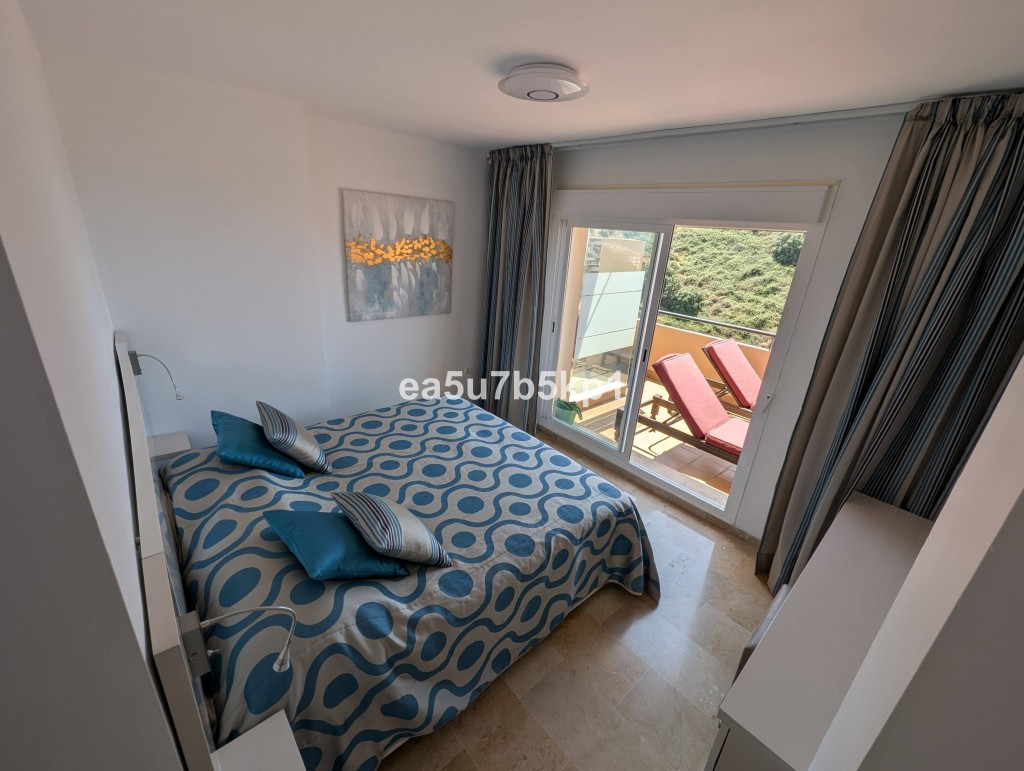 Penthouse te koop in Calahonda | 3 slaapkamers H5065261
