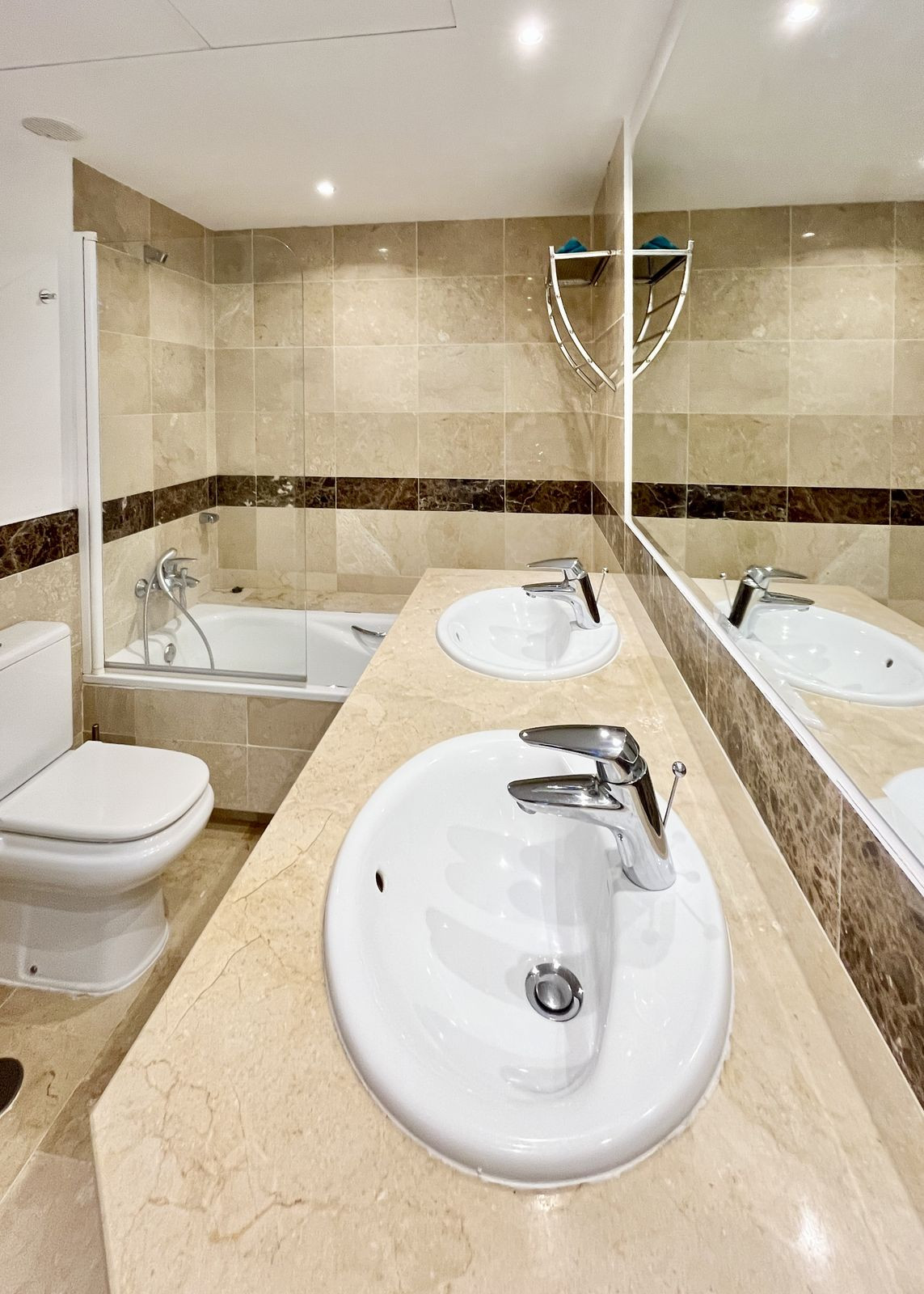 Appartement te koop in Calahonda | 2 slaapkamers H5076082