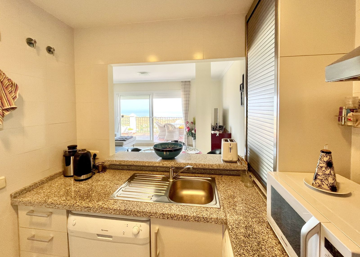 Appartement te koop in Calahonda | 2 slaapkamers H5076082