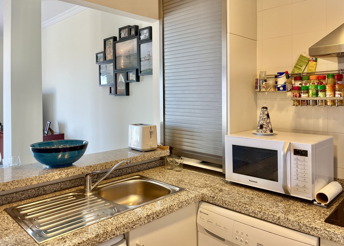 Appartement te koop in Calahonda | 2 slaapkamers H5076082