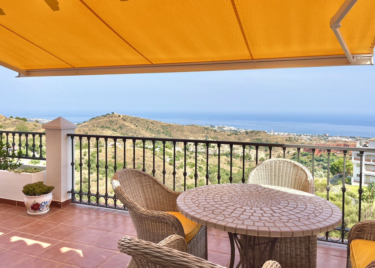 Appartement te koop in Calahonda | 2 slaapkamers H5076082