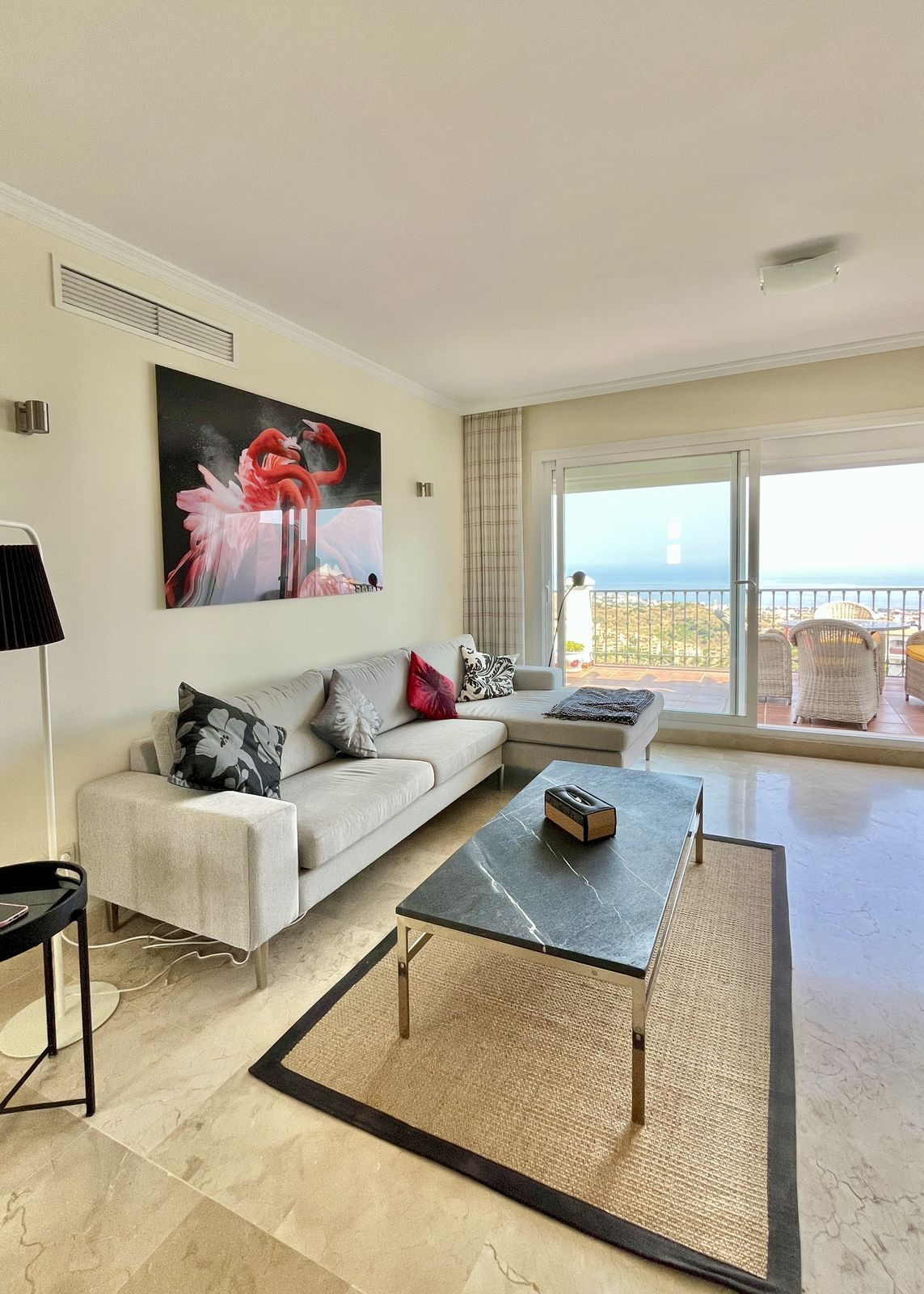 Appartement te koop in Calahonda | 2 slaapkamers H5076082