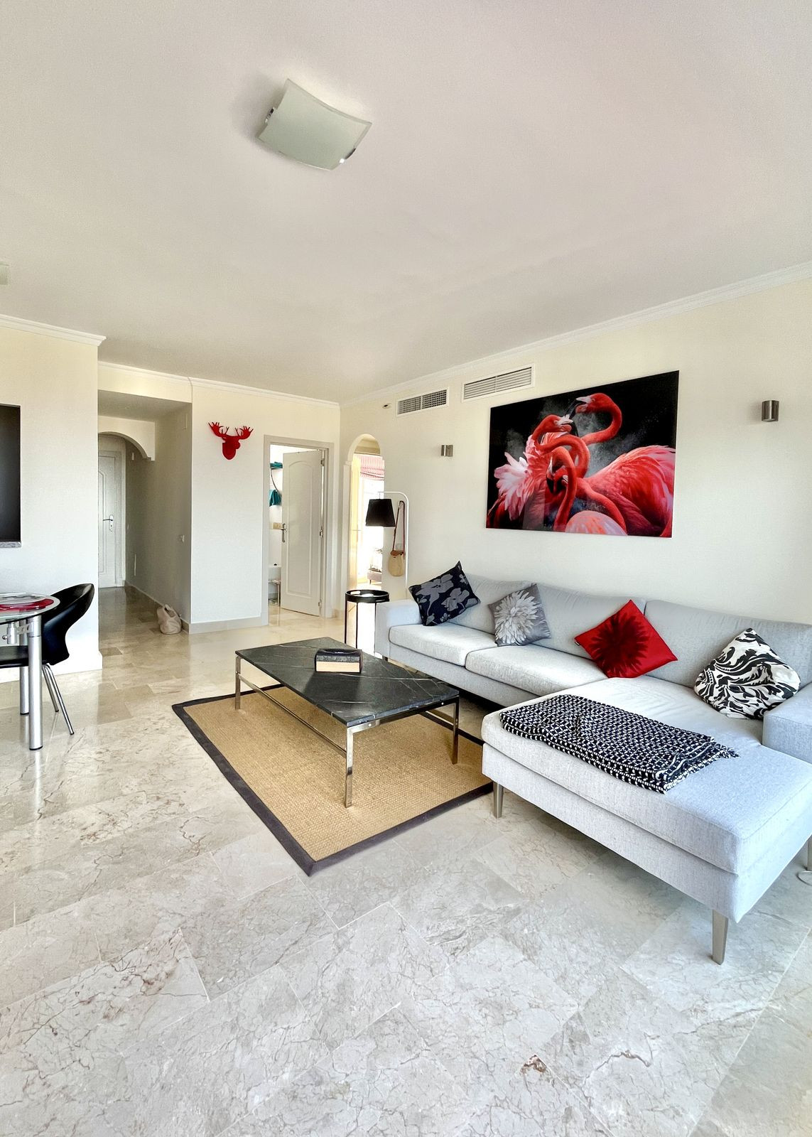 Appartement te koop in Calahonda | 2 slaapkamers H5076082