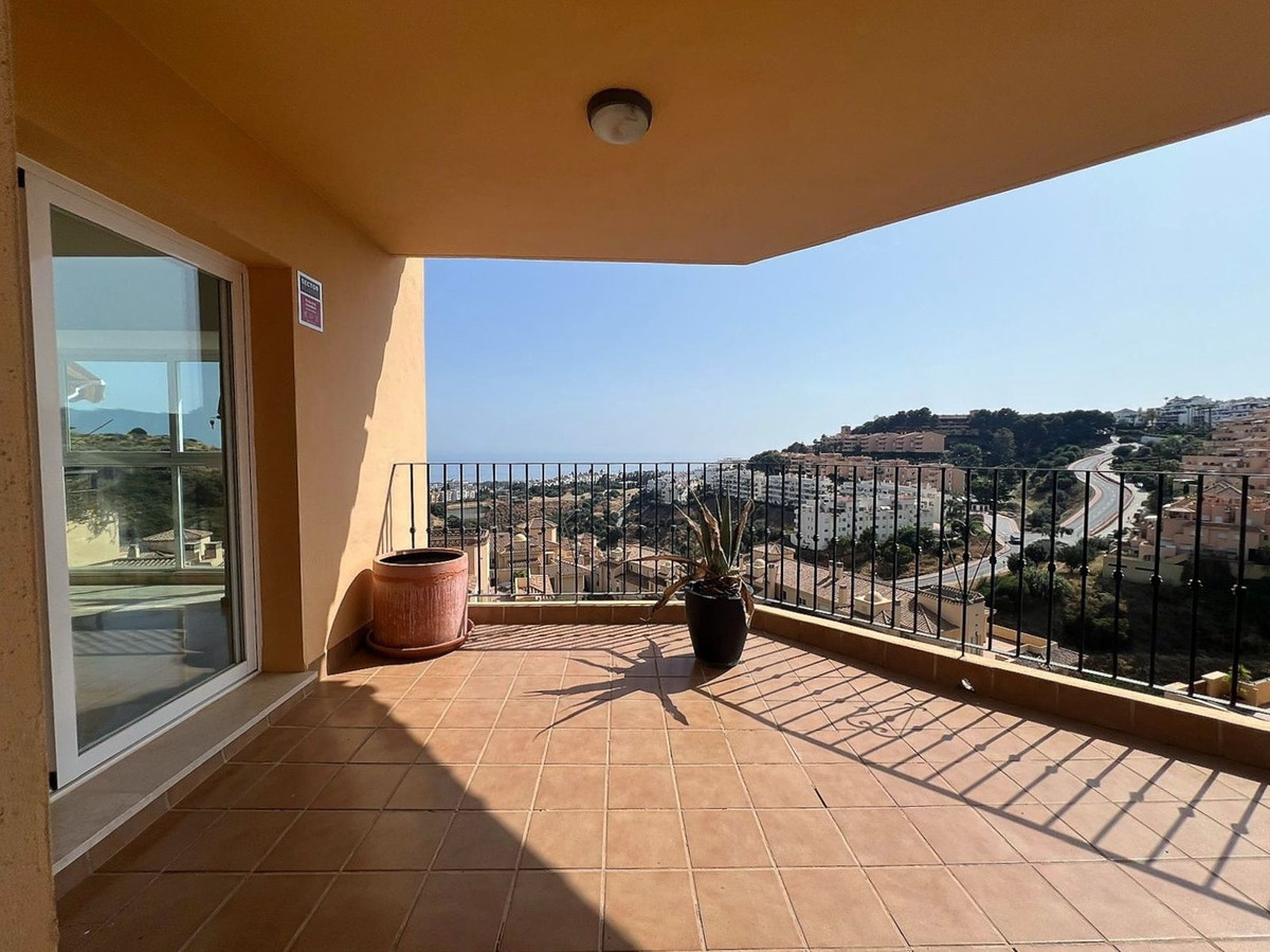 Appartement te koop in Calahonda | 2 slaapkamers H5076205