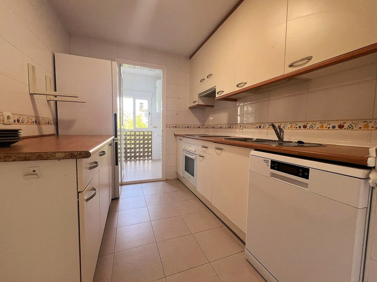 Appartement te koop in Calahonda | 2 slaapkamers H5076205