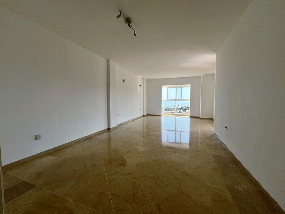 Appartement te koop in Calahonda | 2 slaapkamers H5076205