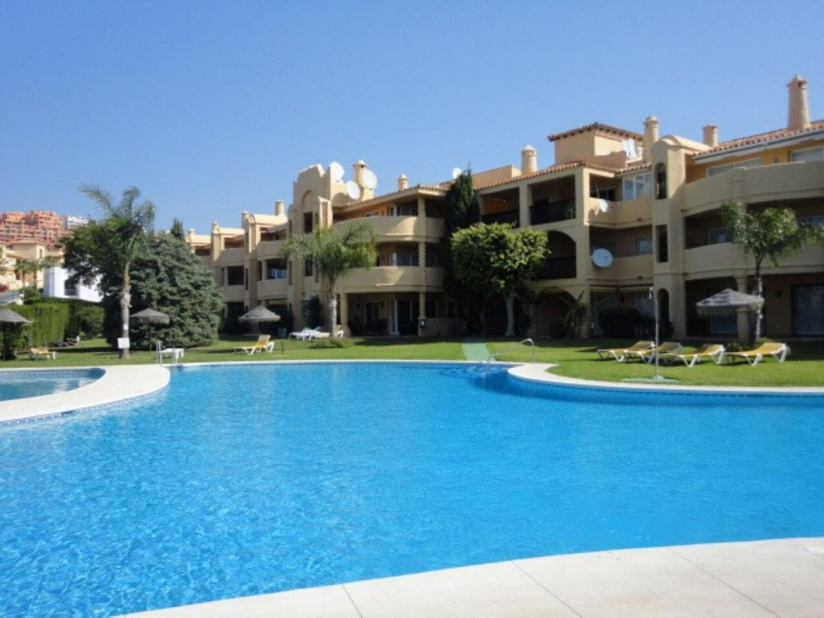 Appartement te koop in Calahonda | 2 slaapkamers H5077453