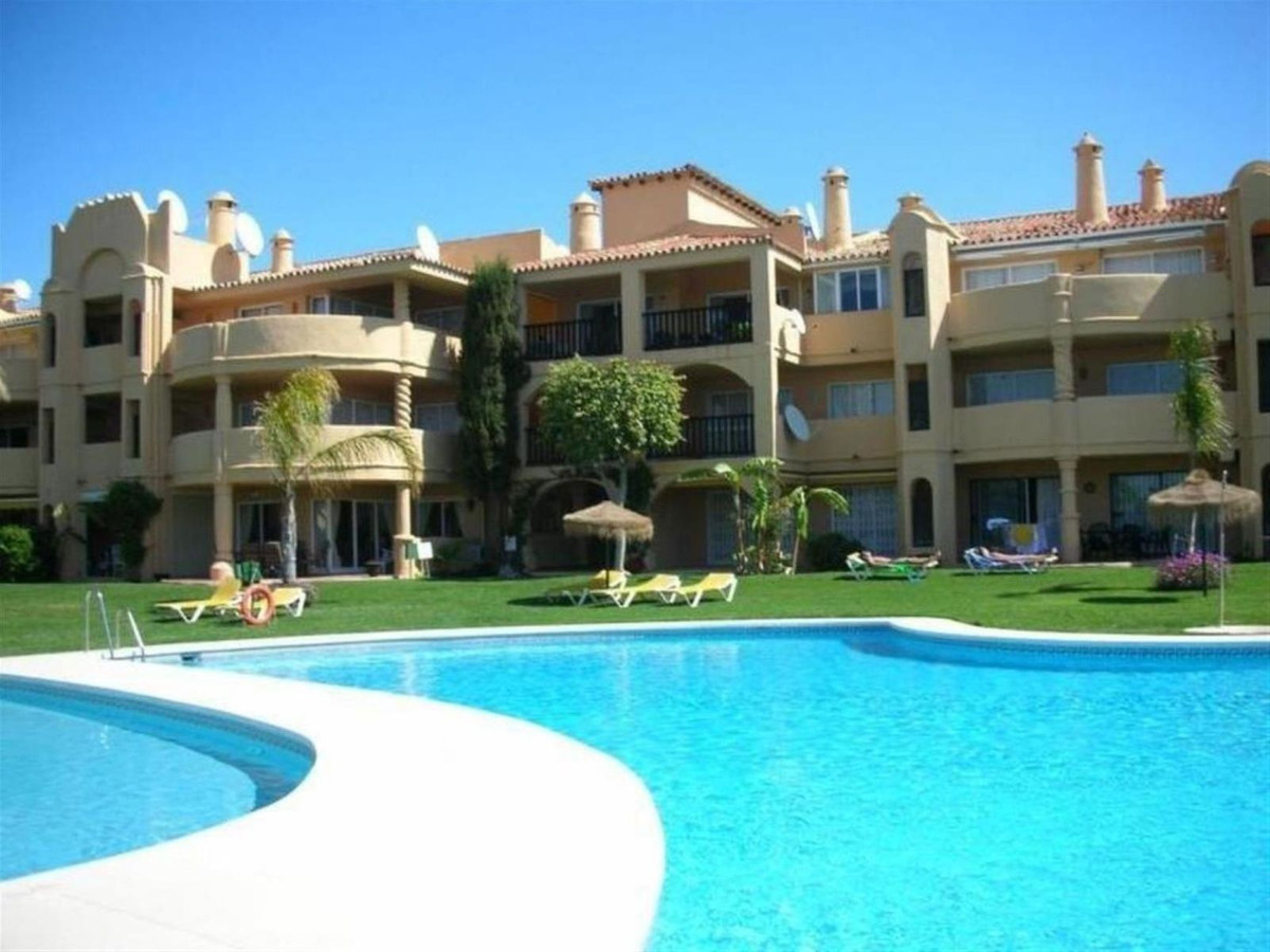Appartement te koop in Calahonda | 2 slaapkamers H5077453