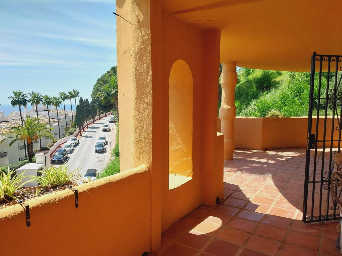 Appartement te koop in Calahonda | 2 slaapkamers H5077453