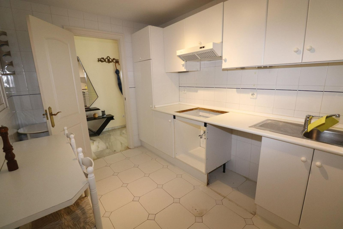 Appartement te koop in Calahonda | 2 slaapkamers H5077453
