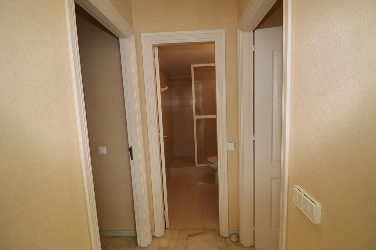 Appartement te koop in Calahonda | 2 slaapkamers H5077453