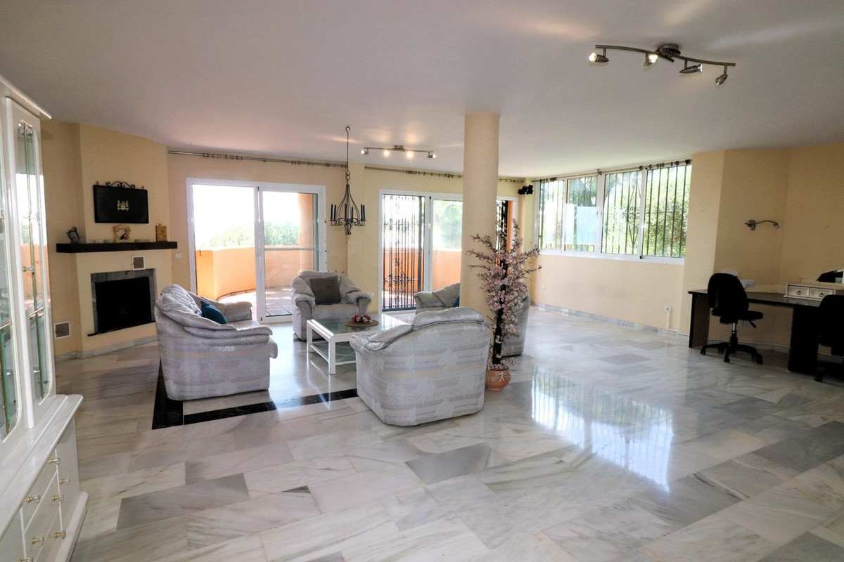 Appartement te koop in Calahonda | 2 slaapkamers H5077453
