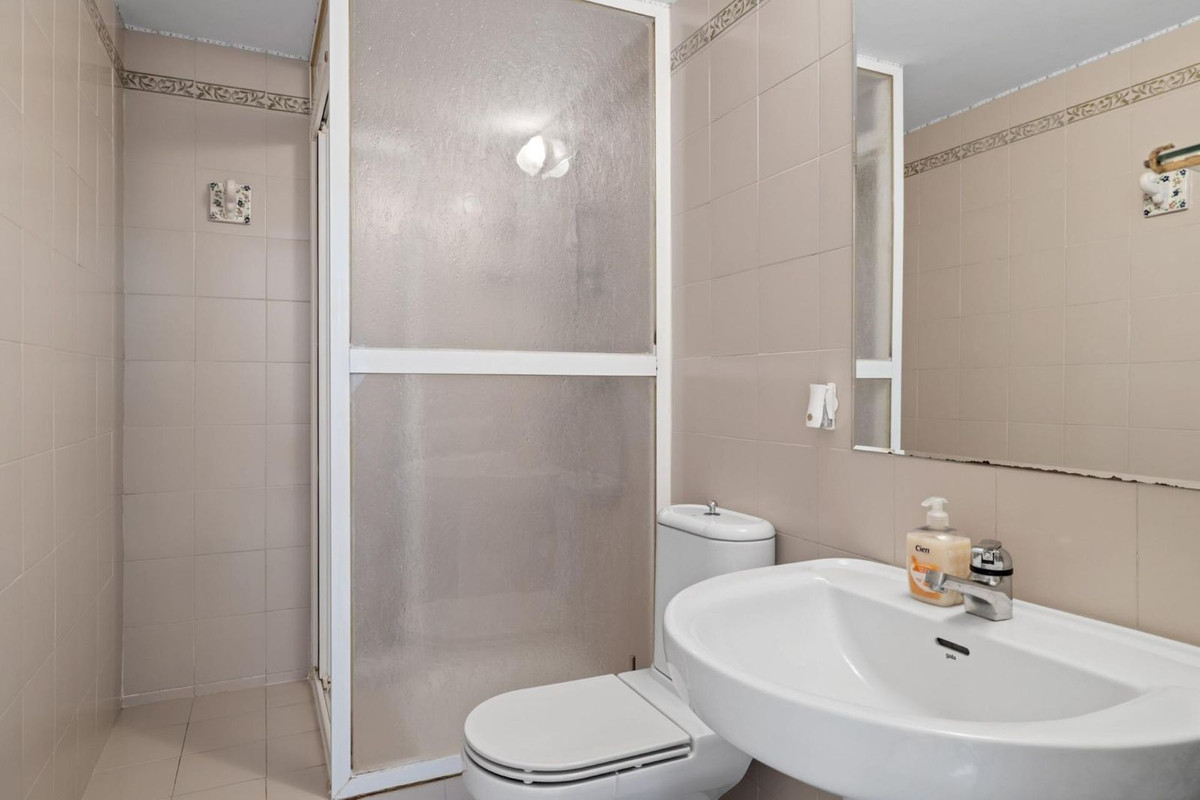 Appartement te koop in Calahonda | 2 slaapkamers H5077453