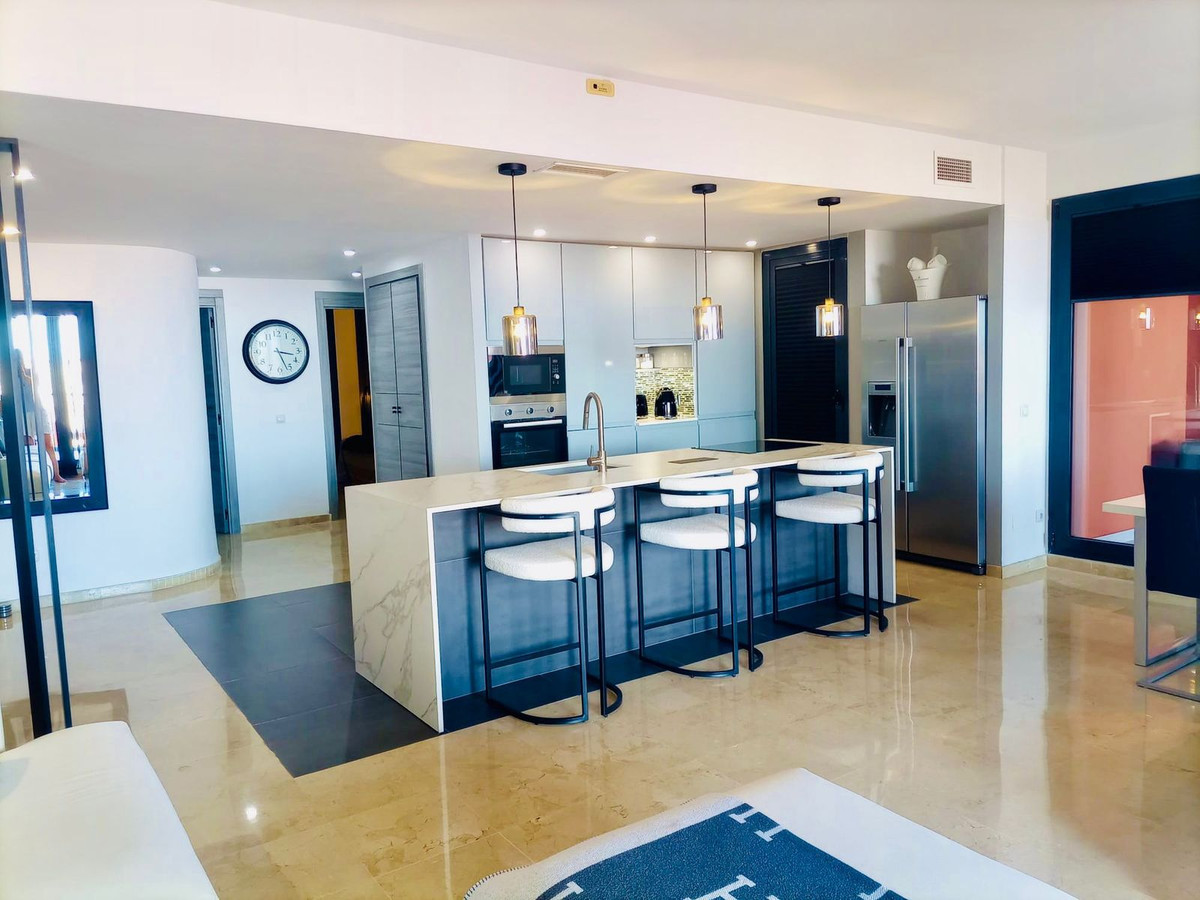 Appartement te koop in Calahonda | 2 slaapkamers H5080756