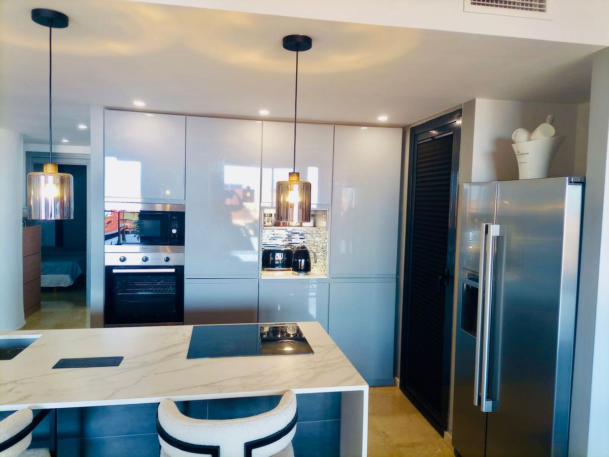 Appartement te koop in Calahonda | 2 slaapkamers H5080756